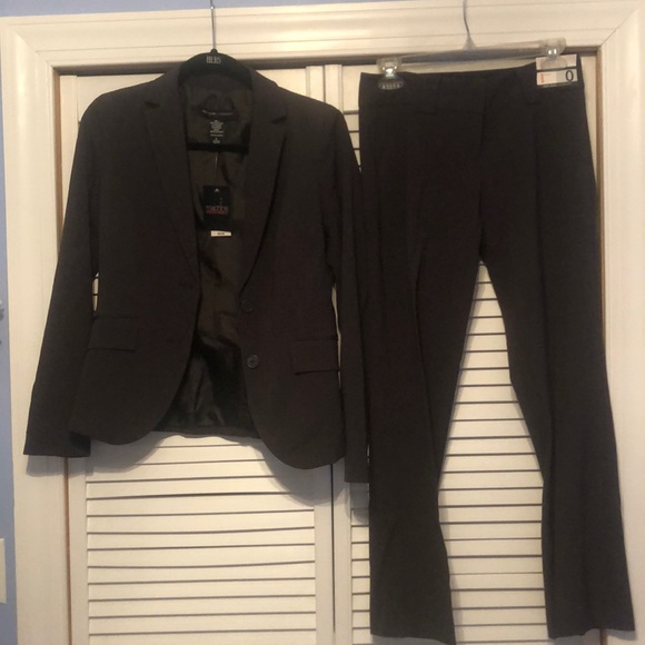 New York & Company Other - BRAND NEW New York and Company Womens Suit set